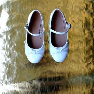 Place Girl's White Dress Shoes